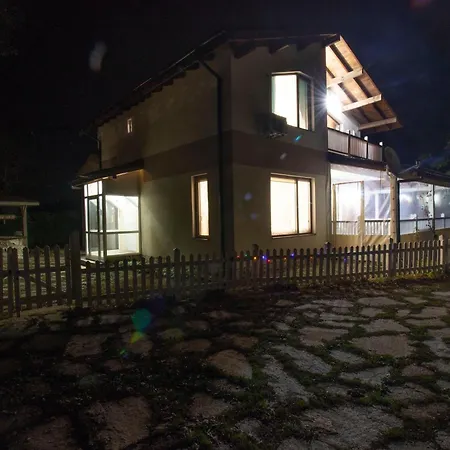 Kozareva 2 козаревата 2 Hotel