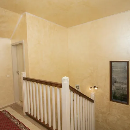 Kozareva 2 козаревата 2 Hotel