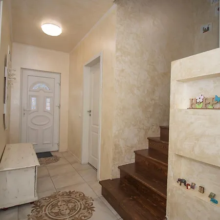 Kozareva 2 козаревата 2 Hotel
