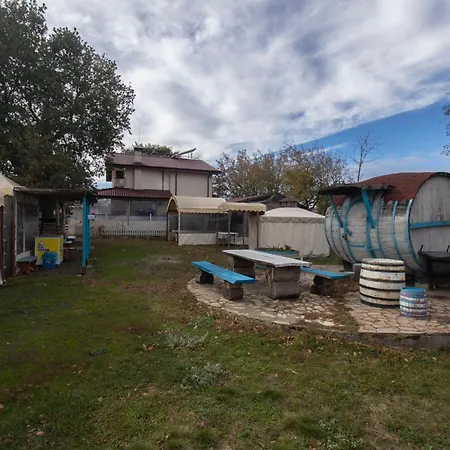 Hotel Kozareva 2 козаревата 2 Dobrogled
